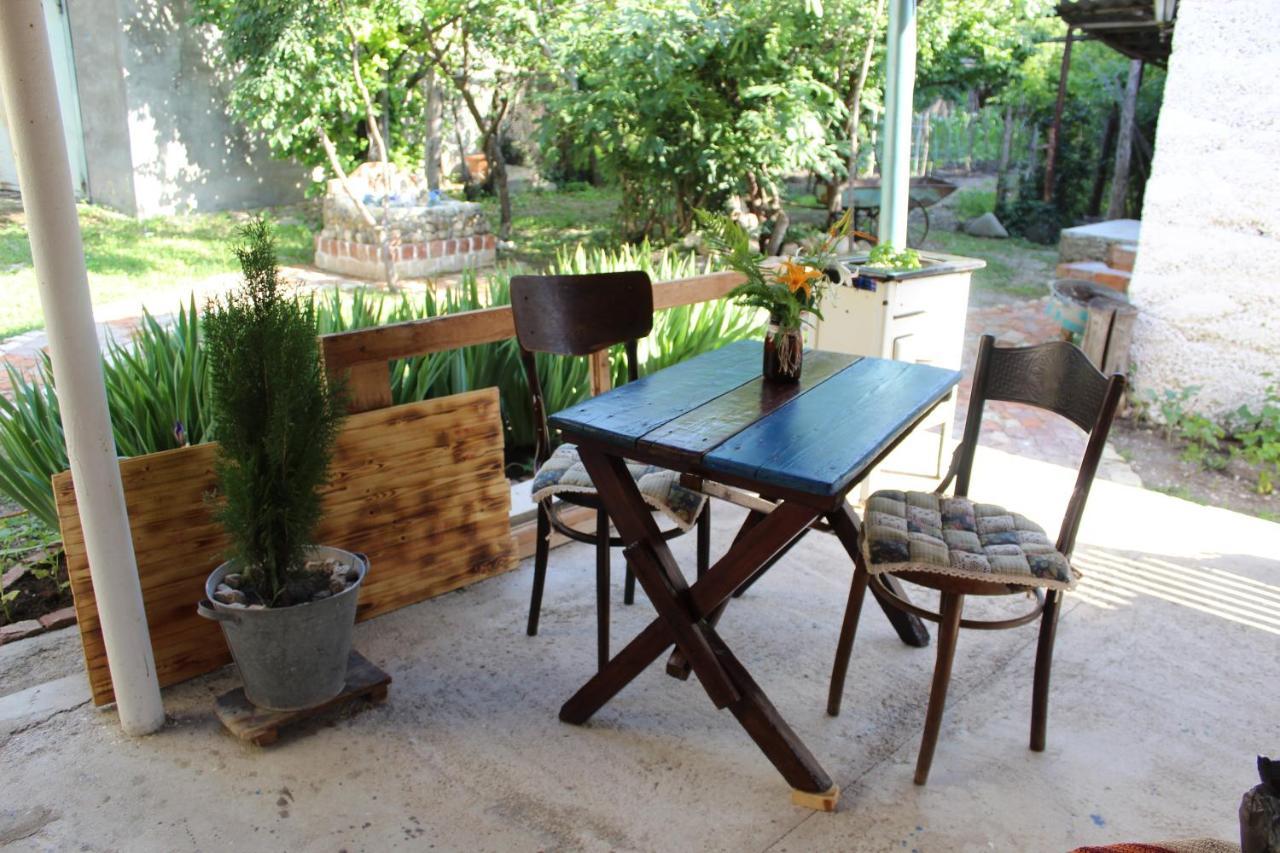 Guest House Meri Poppins Dedoplis Tskaro Luaran gambar