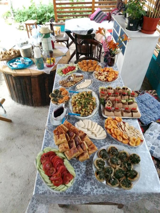 Guest House Meri Poppins Dedoplis Tskaro Luaran gambar